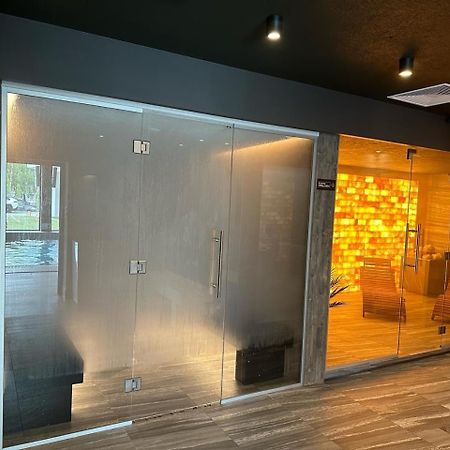 Baltic Comfort Spa Apartment With Free Pool, Saunas & Fitness - Kasprowicza 20 Kolobrzeg Exterior photo