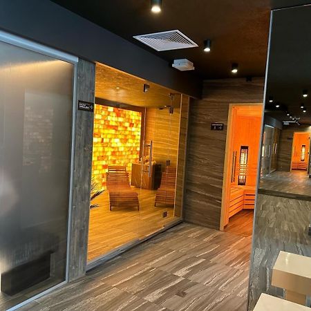 Baltic Comfort Spa Apartment With Free Pool, Saunas & Fitness - Kasprowicza 20 Kolobrzeg Exterior photo